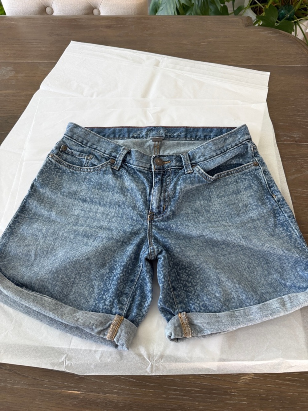 Eddie Bauer Blue Denim Roll-Cuff Jean Shorts